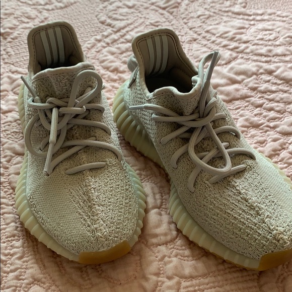 YEEZY BOOST 350 V2 SESAME White T Yeezus Lives